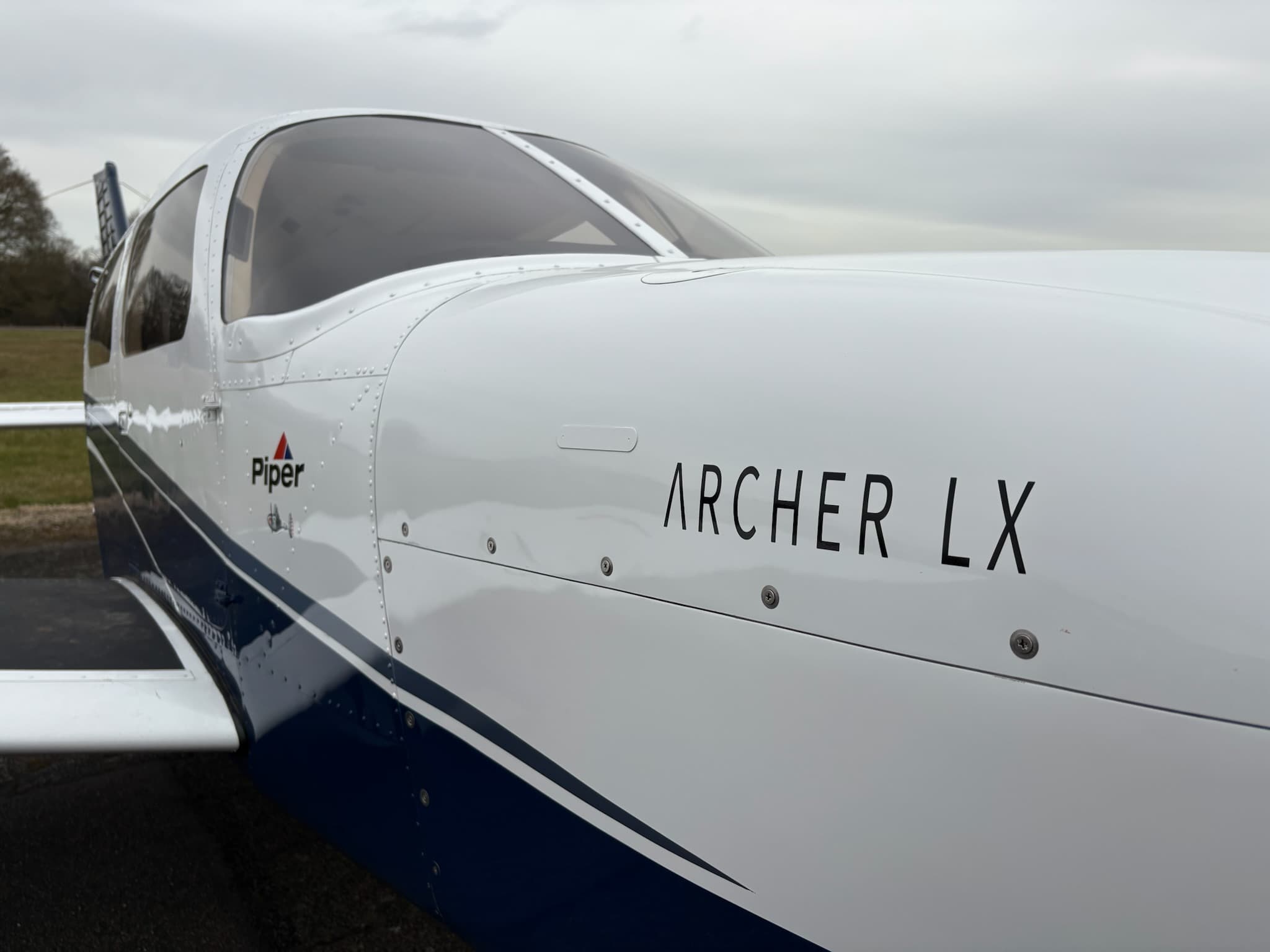 Piper Archer G-GOST exterior view