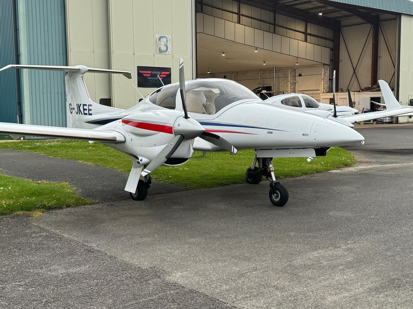 Diamond DA42 G-JKEE front right view